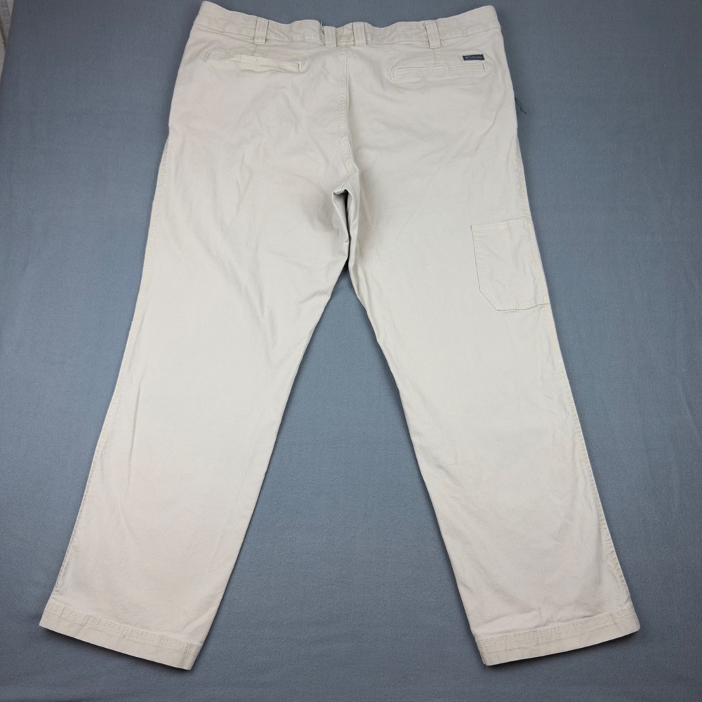 Columbia Mens 42x30 Regular Fit Chino Utility Pants Tan Khaki AM0183 Stretch - Picture 7 of 10